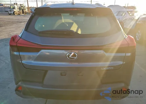 2022 Lexus Ux 200 Base z USA, uszkodzony, nr VIN JTHX3JBH0N2049305